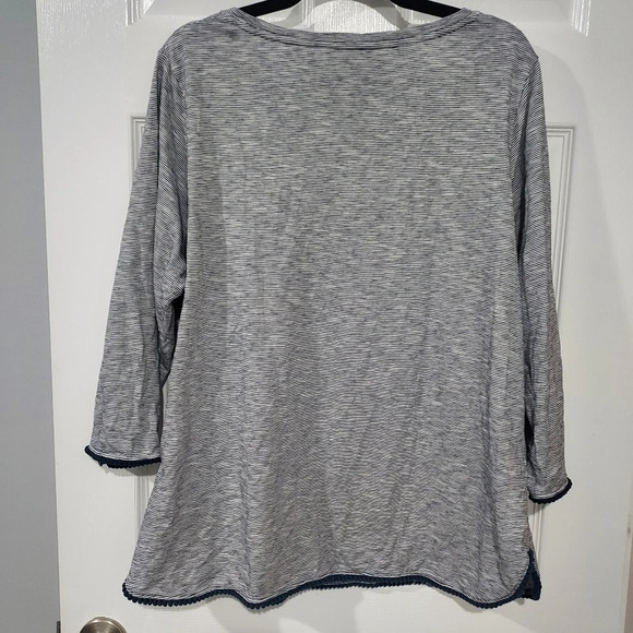 Talbots Woman Navy Blue & White Striped Scoop Neck Blouse in Size 2X - Picture 12 of 12